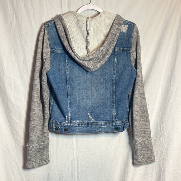 Free People Denim Jacket Medium Jean Hood Gray Sleeves Mixed Media Distressed M - Picture 10 of 16